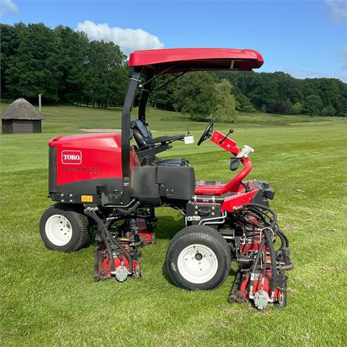 Toro Reelmaster 3575 D - Mesin pemotong rumput: gambar 4 Toro Reelmaster 3575 D - Mesin pemotong rumput: gambar 4
