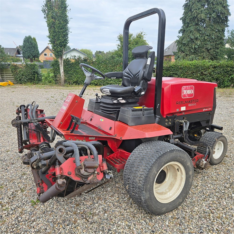 Toro Reelmaster 6500 D - Mesin pemotong rumput: gambar 2 Toro Reelmaster 6500 D - Mesin pemotong rumput: gambar 2