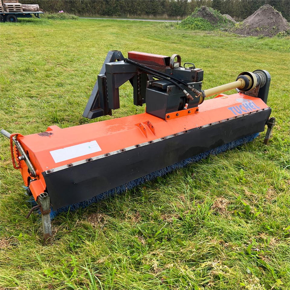 Tuchel Plus 260 MK - Traktor: gambar 3 Tuchel Plus 260 MK - Traktor: gambar 3
