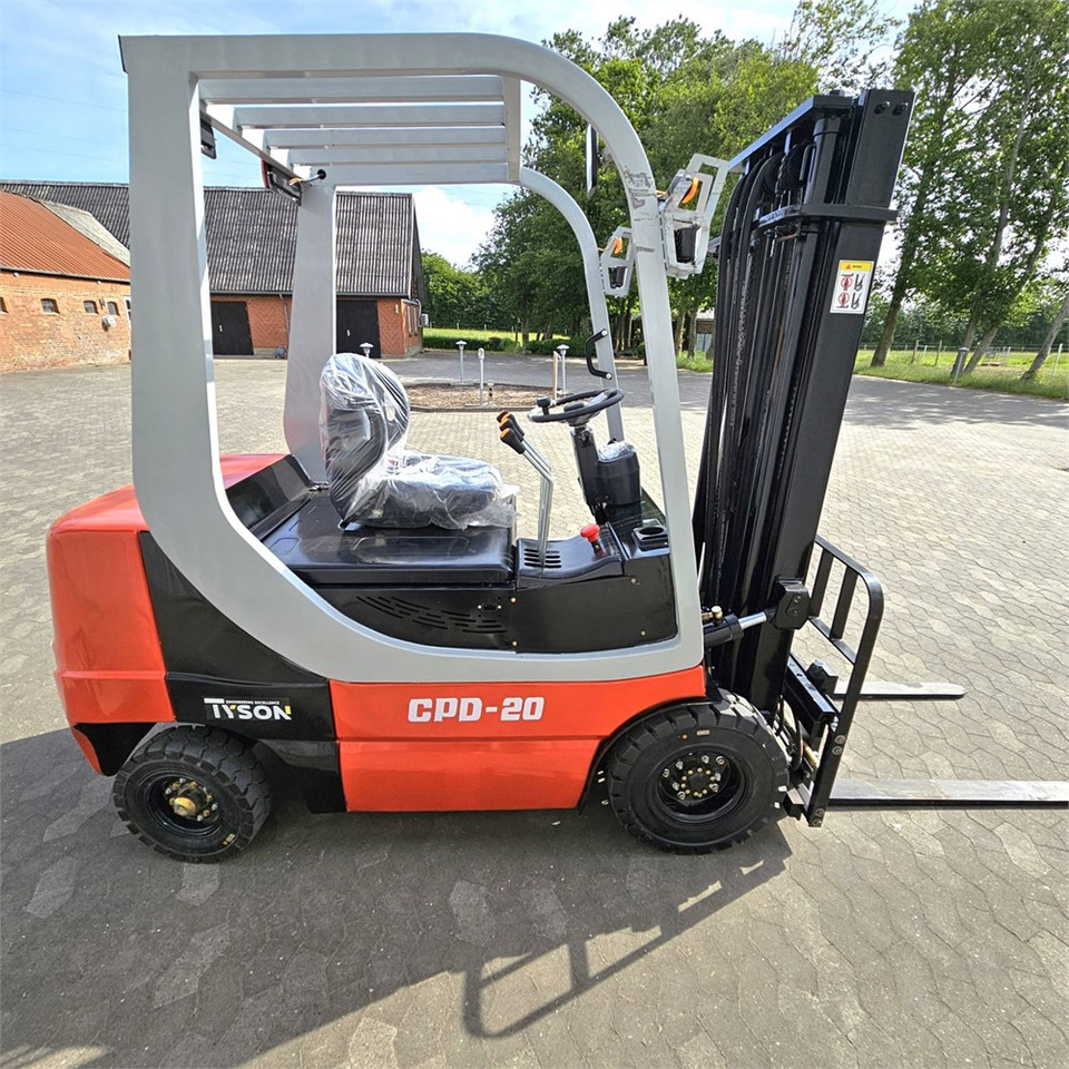 Tyson CPD-20 - Forklift: gambar 5 Tyson CPD-20 - Forklift: gambar 5