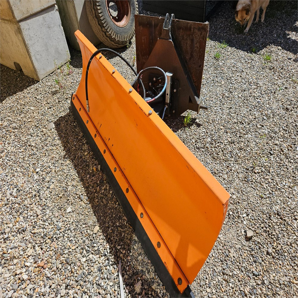 Unknown Sneplov / Snowplow - Bajak salju: gambar 3 Unknown Sneplov / Snowplow - Bajak salju: gambar 3