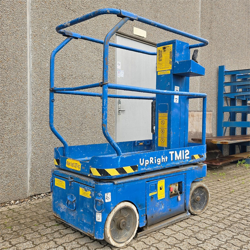 UpRight TM12 - Scissor lifts: gambar 1 UpRight TM12 - Scissor lifts: gambar 1