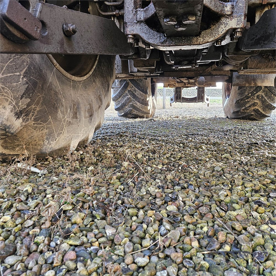 Traktor Valtra S322: gambar 29