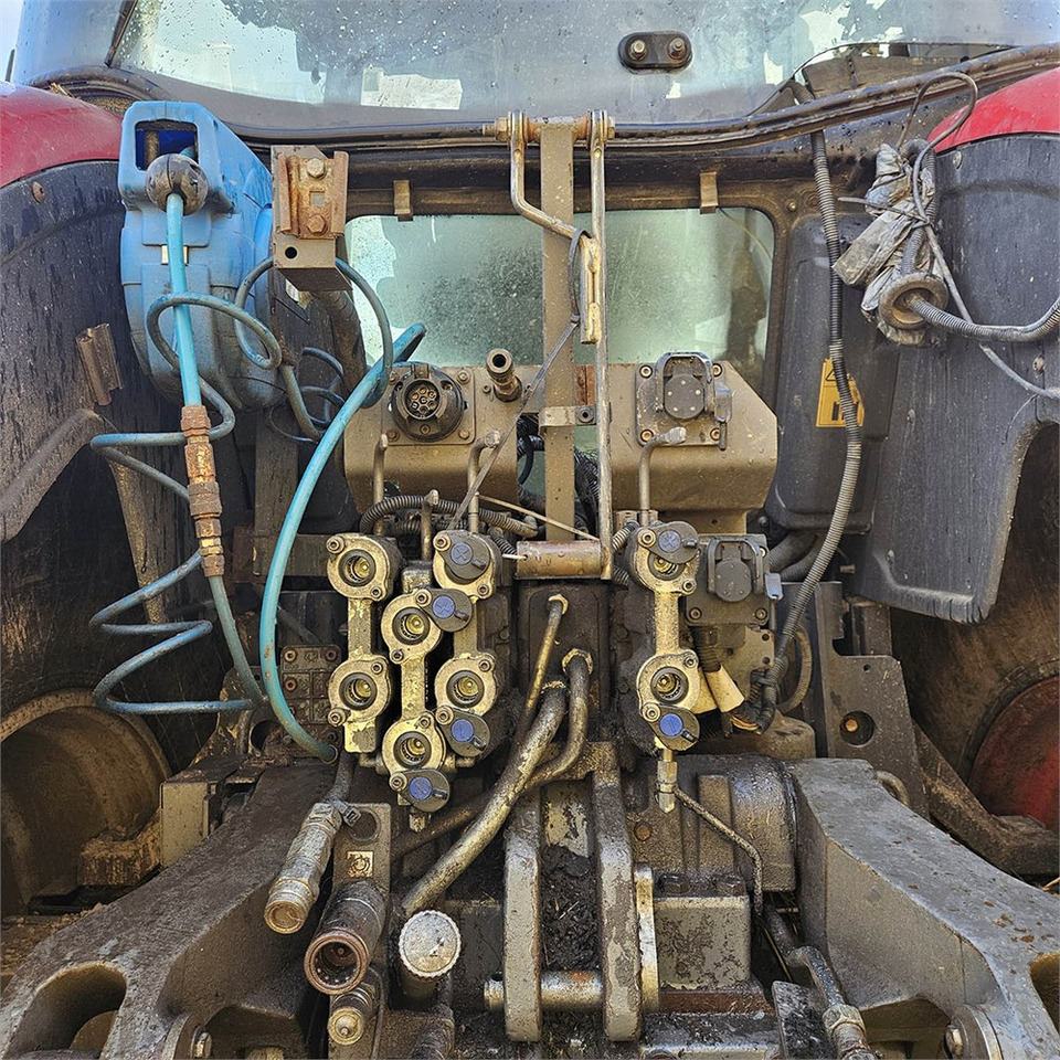 Traktor Valtra S322: gambar 12