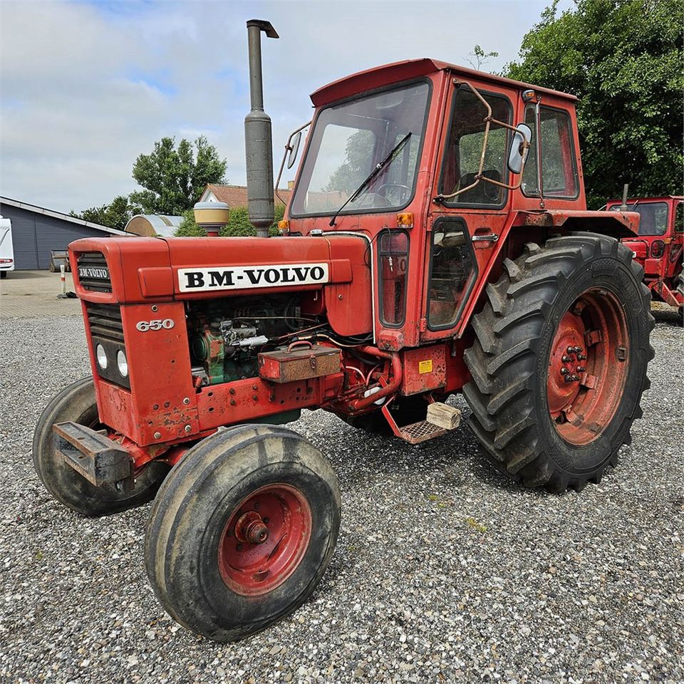 Volvo 650 - Traktor: gambar 1 Volvo 650 - Traktor: gambar 1