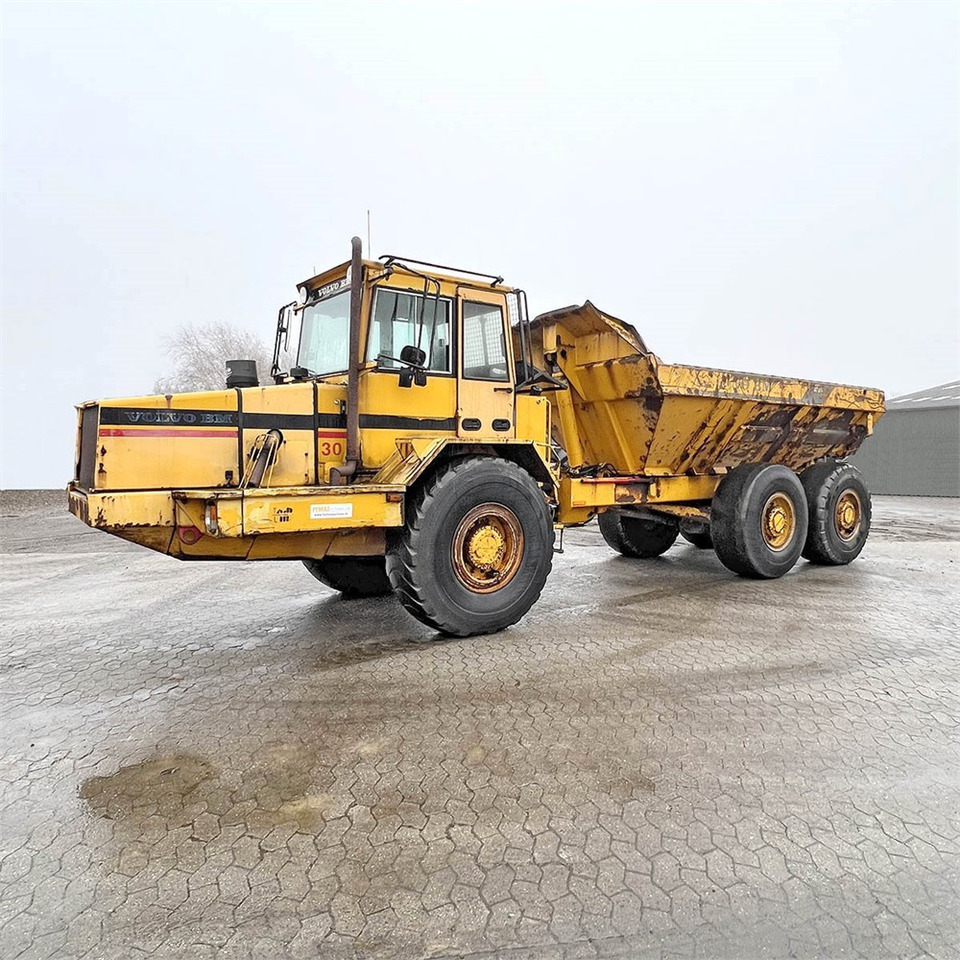 Volvo A20 - Tempat sampah artikulasi: gambar 2 Volvo A20 - Tempat sampah artikulasi: gambar 2