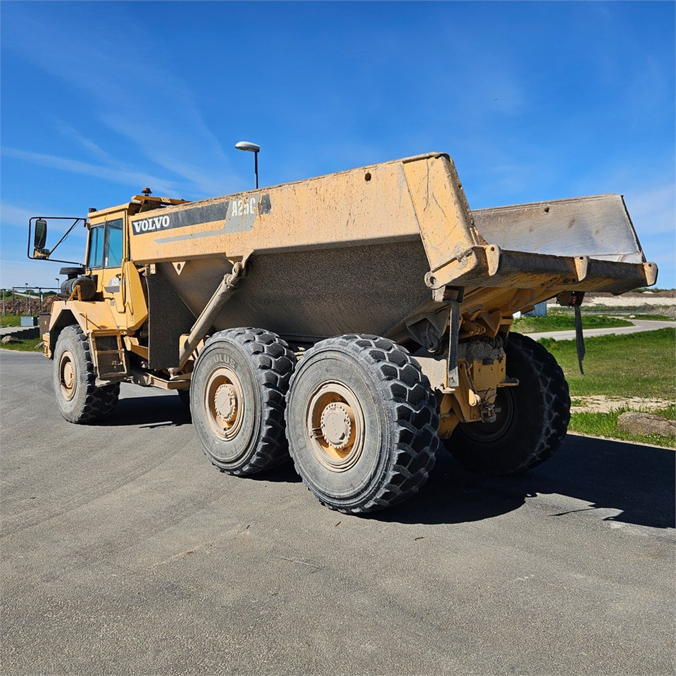 Volvo A25 C - Tempat sampah artikulasi: gambar 4 Volvo A25 C - Tempat sampah artikulasi: gambar 4