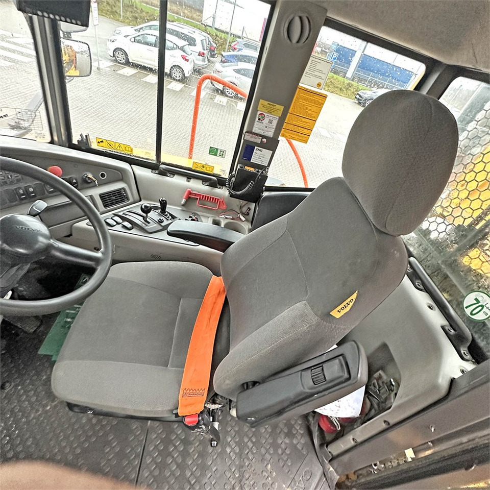 Tempat sampah artikulasi Volvo A30 G: gambar 20