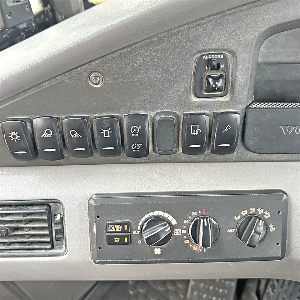 Tempat sampah artikulasi Volvo A30 G: gambar 29