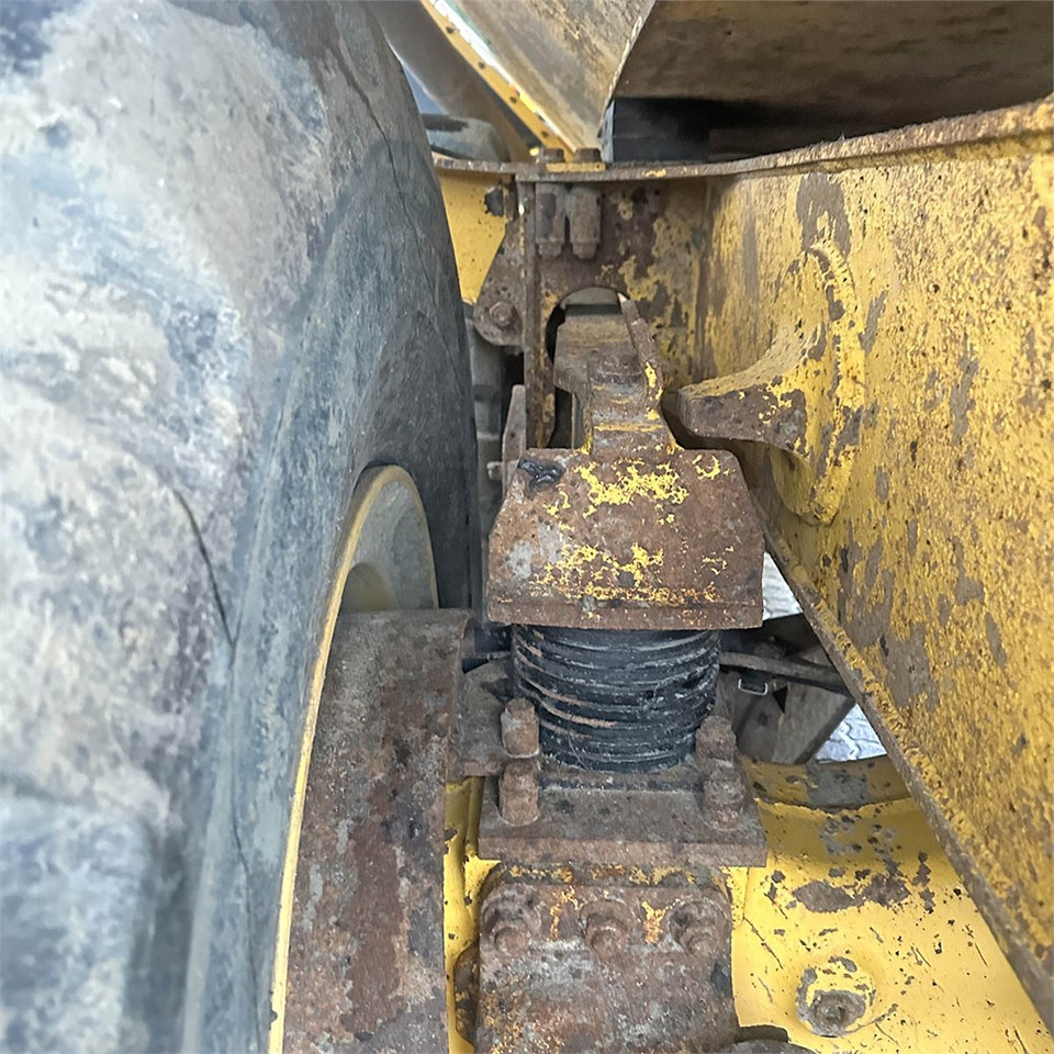 Tempat sampah artikulasi Volvo A30 G: gambar 49