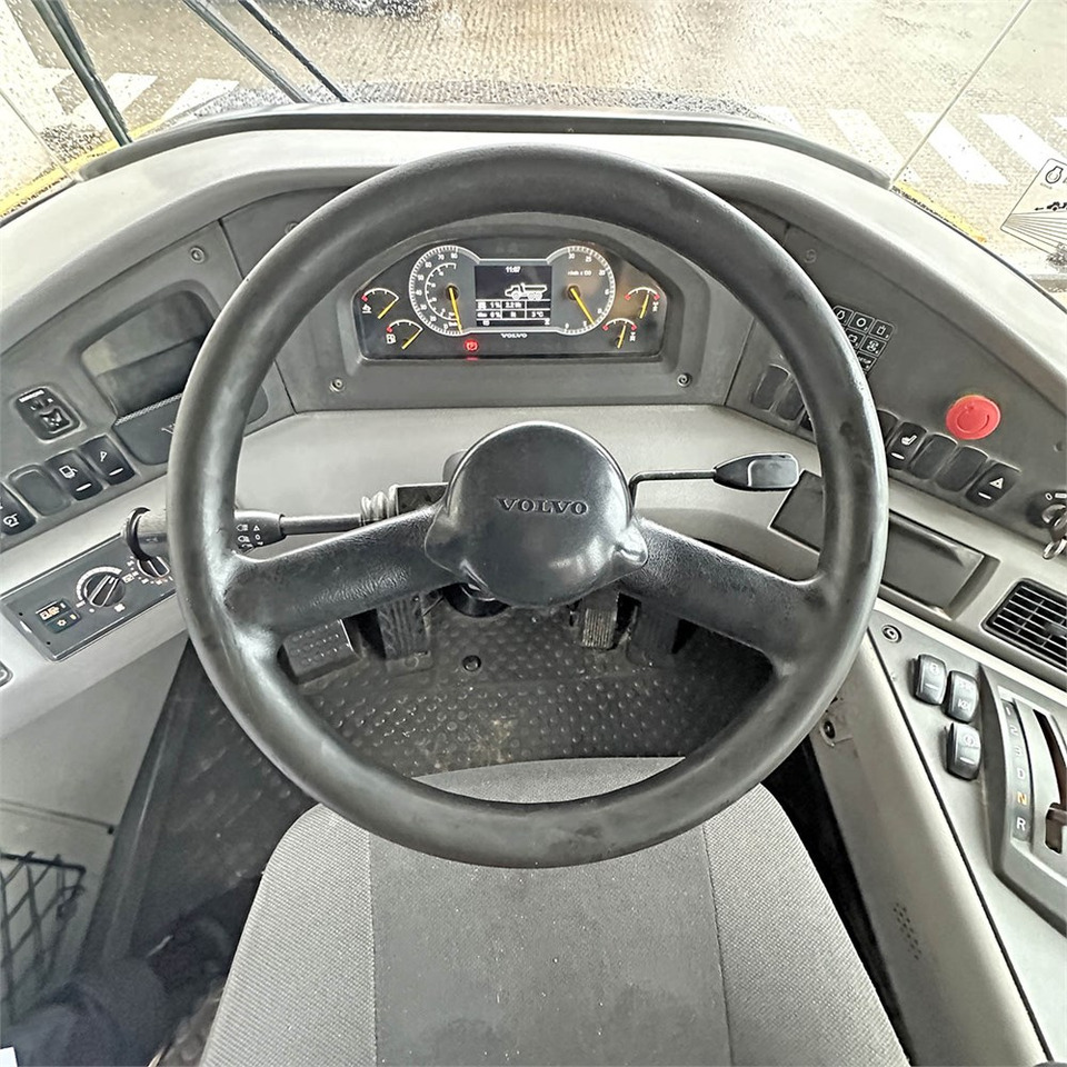 Tempat sampah artikulasi Volvo A30 G: gambar 24