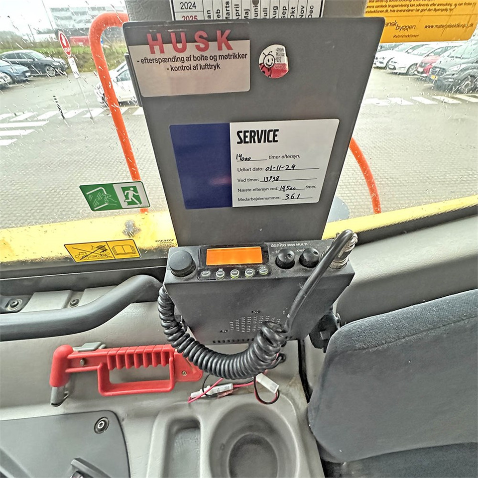 Tempat sampah artikulasi Volvo A30 G: gambar 26