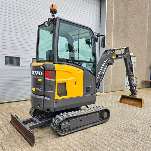 Volvo EC20 E - Ekskavator mini: gambar 5 Volvo EC20 E - Ekskavator mini: gambar 5