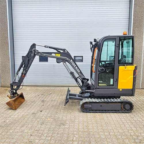 Volvo EC20 E - Ekskavator mini: gambar 1 Volvo EC20 E - Ekskavator mini: gambar 1