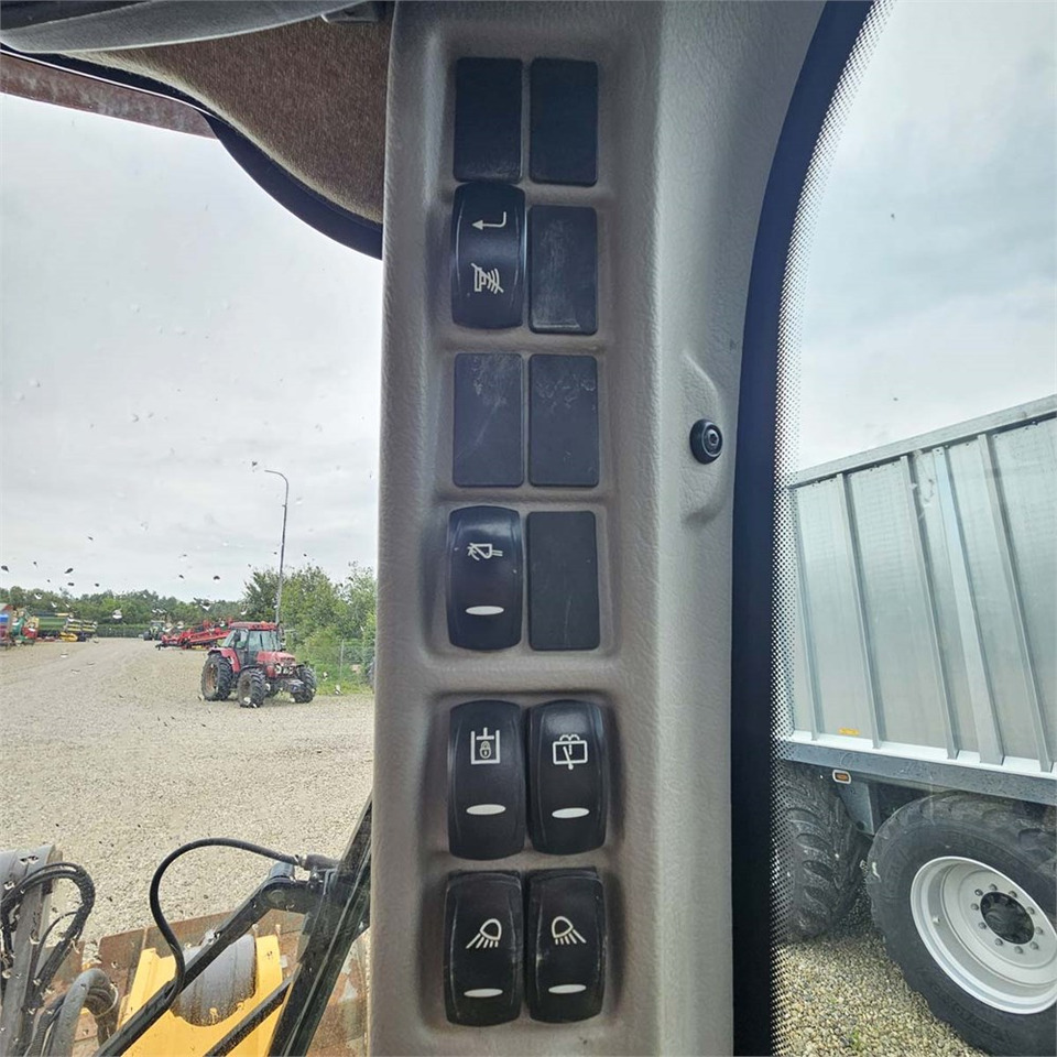 Wheel loader Volvo L45F-TP: gambar 21