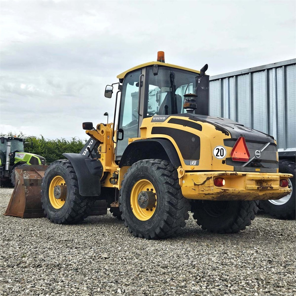 Wheel loader Volvo L45F-TP: gambar 10