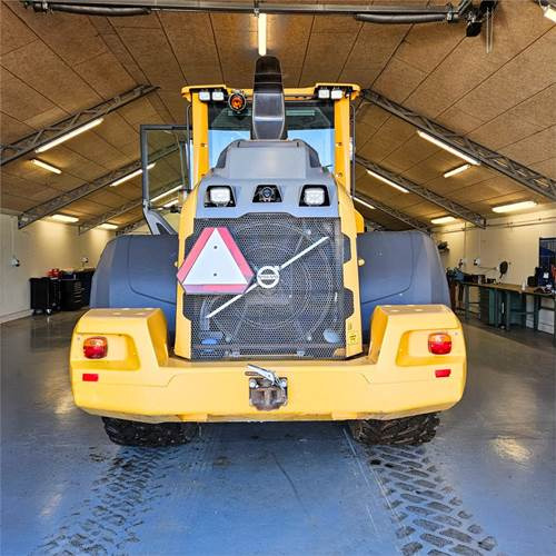 Volvo L90 H - Wheel loader: gambar 4 Volvo L90 H - Wheel loader: gambar 4