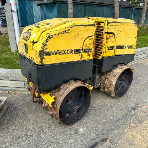 Wacker Neuson RT82 SC2 - Roller mini: gambar 1 Wacker Neuson RT82 SC2 - Roller mini: gambar 1