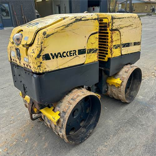 Wacker Neuson RT82 SC2 - Roller mini: gambar 1 Wacker Neuson RT82 SC2 - Roller mini: gambar 1