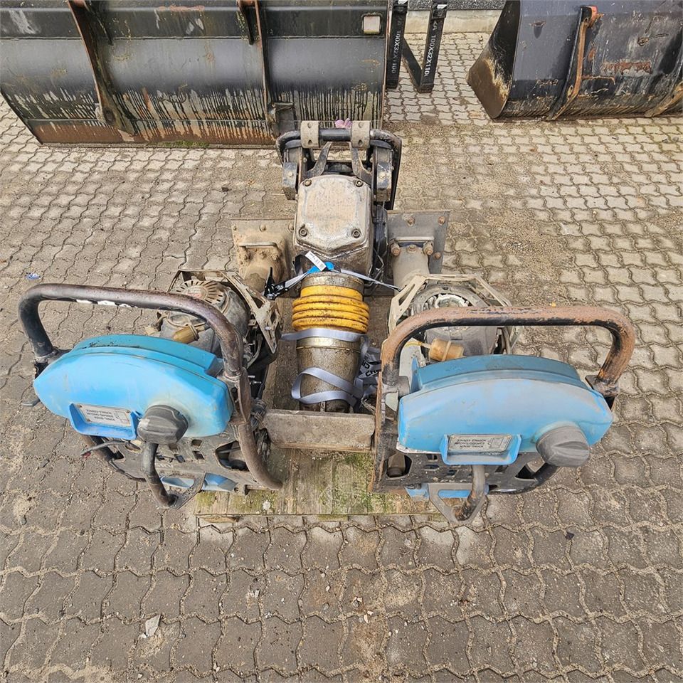 Weber SRV 620 - Rammer: gambar 2 Weber SRV 620 - Rammer: gambar 2
