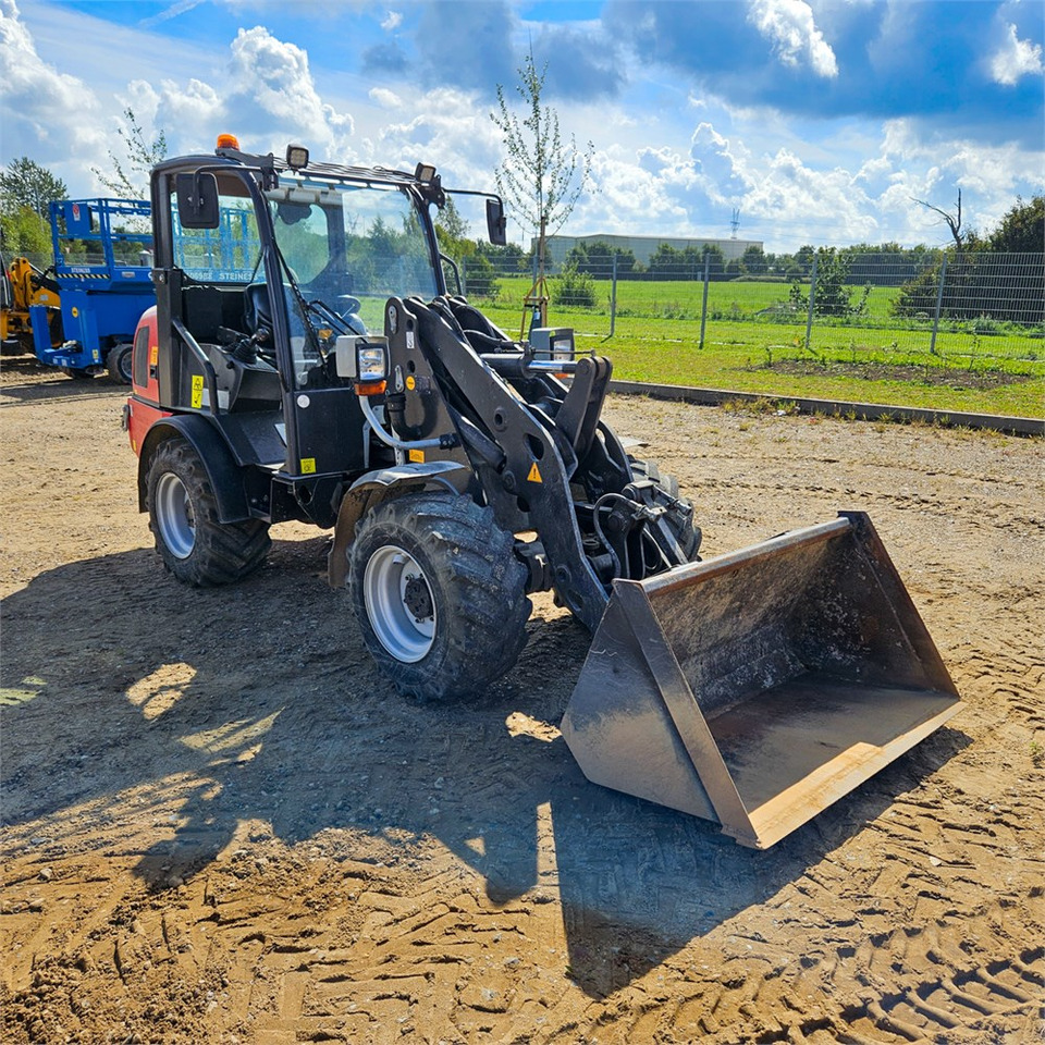 Weidemann 2070 CX - Wheel loader: gambar 4 Weidemann 2070 CX - Wheel loader: gambar 4