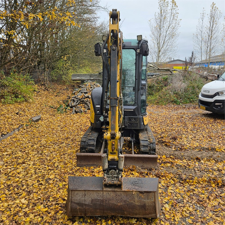 Yanmar VIO27-6 - Ekskavator mini: gambar 5 Yanmar VIO27-6 - Ekskavator mini: gambar 5