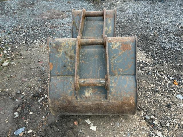 Ekskavator perayap Case CX 145D SR: gambar 19 Ekskavator perayap Case CX 145D SR: gambar 19