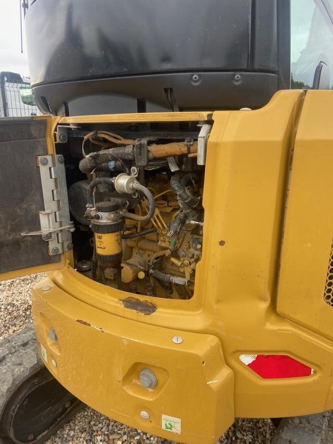 Caterpillar 302.7 CR - Ekskavator mini: gambar 5 Caterpillar 302.7 CR - Ekskavator mini: gambar 5