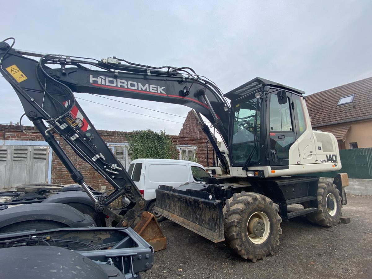 Hidromek HMK 140W - Ekskavator roda: gambar 1 Hidromek HMK 140W - Ekskavator roda: gambar 1