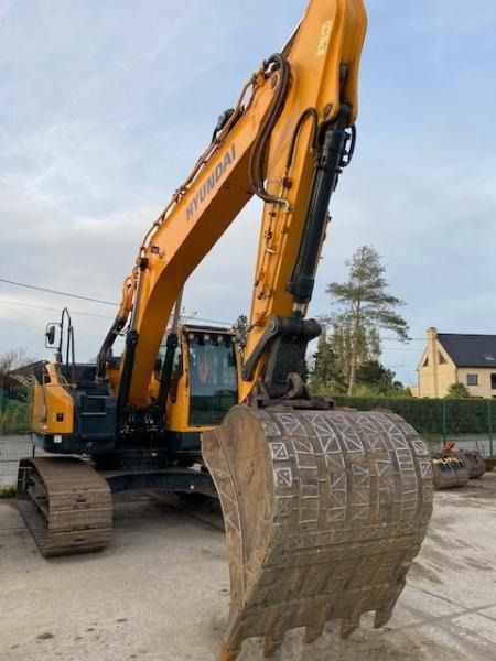 Hyundai HX 235LCR - Ekskavator perayap: gambar 3 Hyundai HX 235LCR - Ekskavator perayap: gambar 3