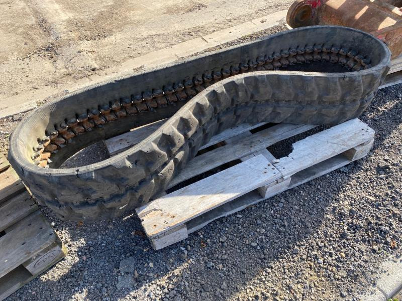 INCONNU CHENILLE POUR MINIPELLE 2,5 T - Trek untuk Ekskavator mini: gambar 2 INCONNU CHENILLE POUR MINIPELLE 2,5 T - Trek untuk Ekskavator mini: gambar 2