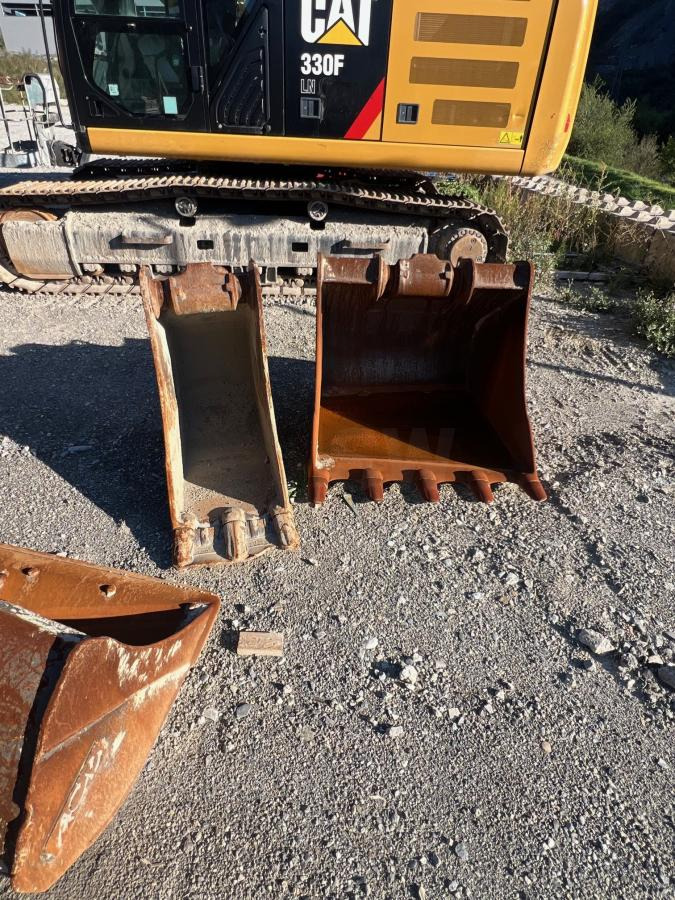 KATO HD 514MR-7 - Ekskavator perayap: gambar 5 KATO HD 514MR-7 - Ekskavator perayap: gambar 5