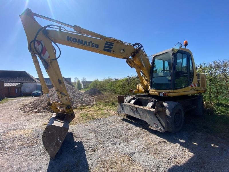Komatsu PW 130ES-6K - Ekskavator roda: gambar 1 Komatsu PW 130ES-6K - Ekskavator roda: gambar 1