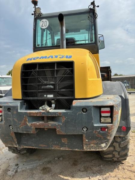 Komatsu WA100M6 - Wheel loader: gambar 5 Komatsu WA100M6 - Wheel loader: gambar 5