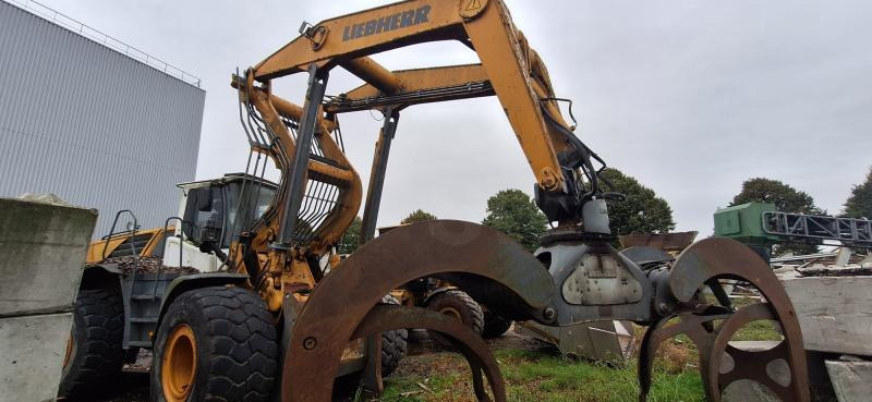 Liebherr L580 - Wheel loader: gambar 2 Liebherr L580 - Wheel loader: gambar 2