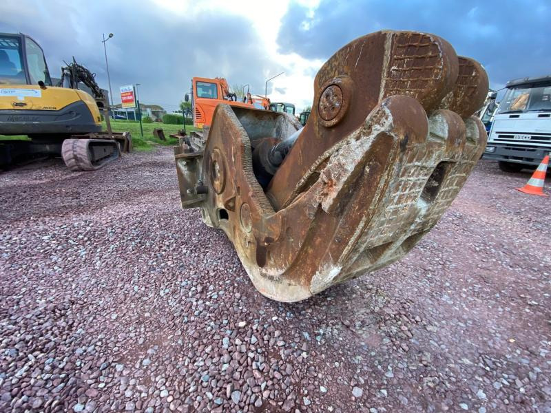 MBI BROYEUR BETON POUR PELLE 21-27 T - Gunting pembongkaran untuk Peralatan konstruksi: gambar 4 MBI BROYEUR BETON POUR PELLE 21-27 T - Gunting pembongkaran untuk Peralatan konstruksi: gambar 4