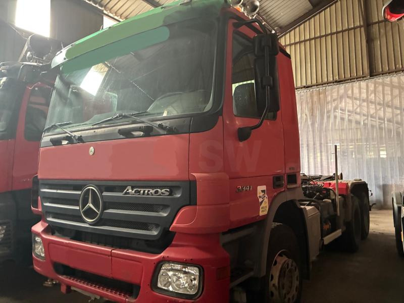 Mercedes 6X4 ACTROS 3341 - Hook lift: gambar 1 Mercedes 6X4 ACTROS 3341 - Hook lift: gambar 1