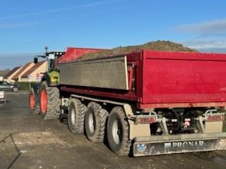 Pronar T 386 - Trailer jungkit pertanian/ Tempat sampah: gambar 2 Pronar T 386 - Trailer jungkit pertanian/ Tempat sampah: gambar 2