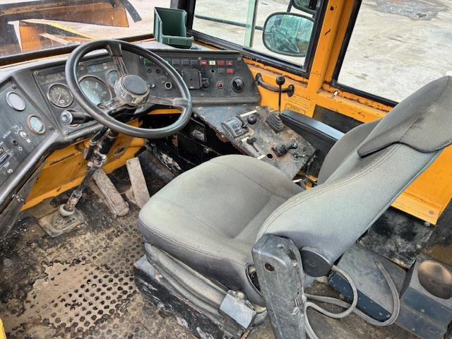 Volvo A 25B - Tempat sampah artikulasi: gambar 5 Volvo A 25B - Tempat sampah artikulasi: gambar 5