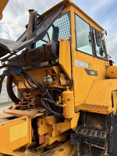 Volvo A 25B - Tempat sampah artikulasi: gambar 4 Volvo A 25B - Tempat sampah artikulasi: gambar 4