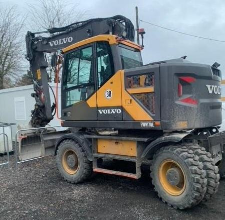 Volvo EWR 170E - Ekskavator roda: gambar 1 Volvo EWR 170E - Ekskavator roda: gambar 1