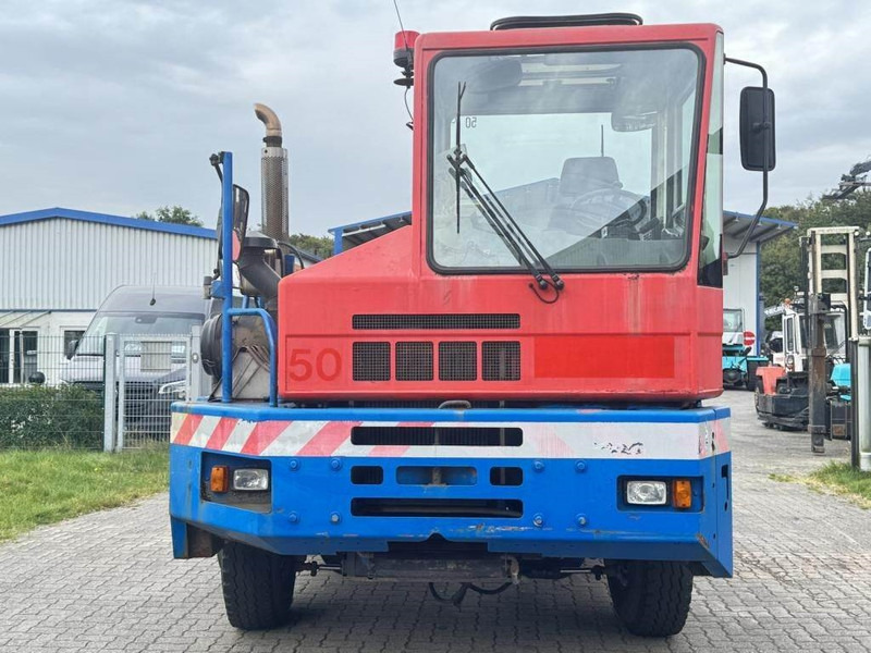 CVS Ferrari TT2516BV (4x2) - Traktor terminal: gambar 5 CVS Ferrari TT2516BV (4x2) - Traktor terminal: gambar 5