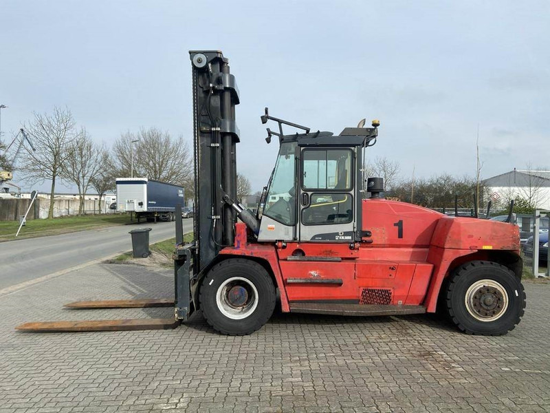 Kalmar DCE150-12 - Forklift diesel: gambar 2 Kalmar DCE150-12 - Forklift diesel: gambar 2
