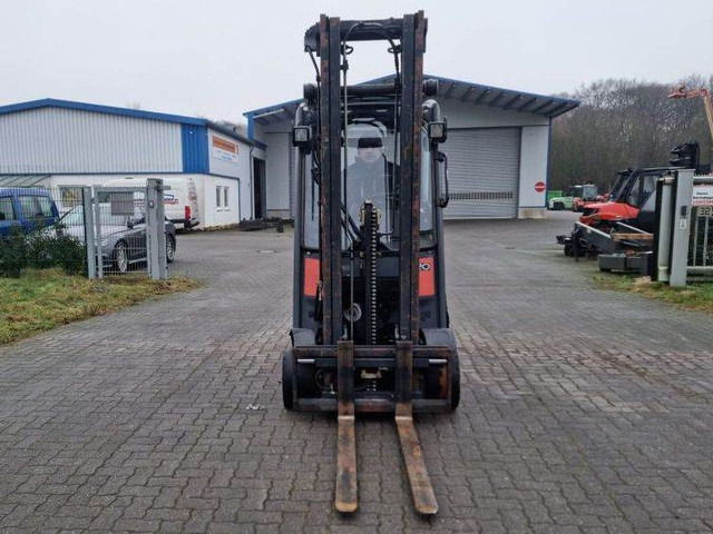 Linde H20D-01 - Forklift diesel: gambar 4 Linde H20D-01 - Forklift diesel: gambar 4