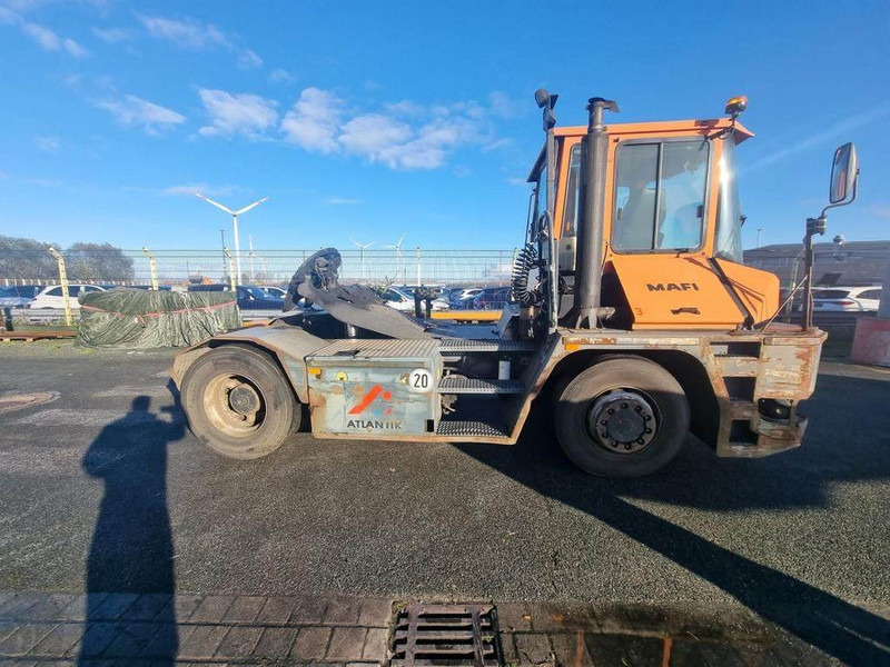 Mafi MT36 4x4DL - Traktor terminal: gambar 2 Mafi MT36 4x4DL - Traktor terminal: gambar 2