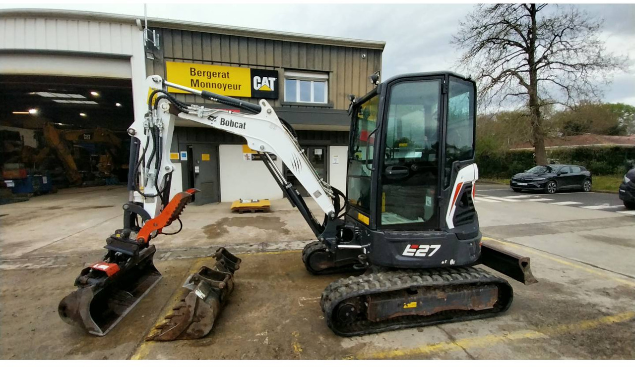 BOBCAT E27 - Ekskavator perayap: gambar 2 BOBCAT E27 - Ekskavator perayap: gambar 2