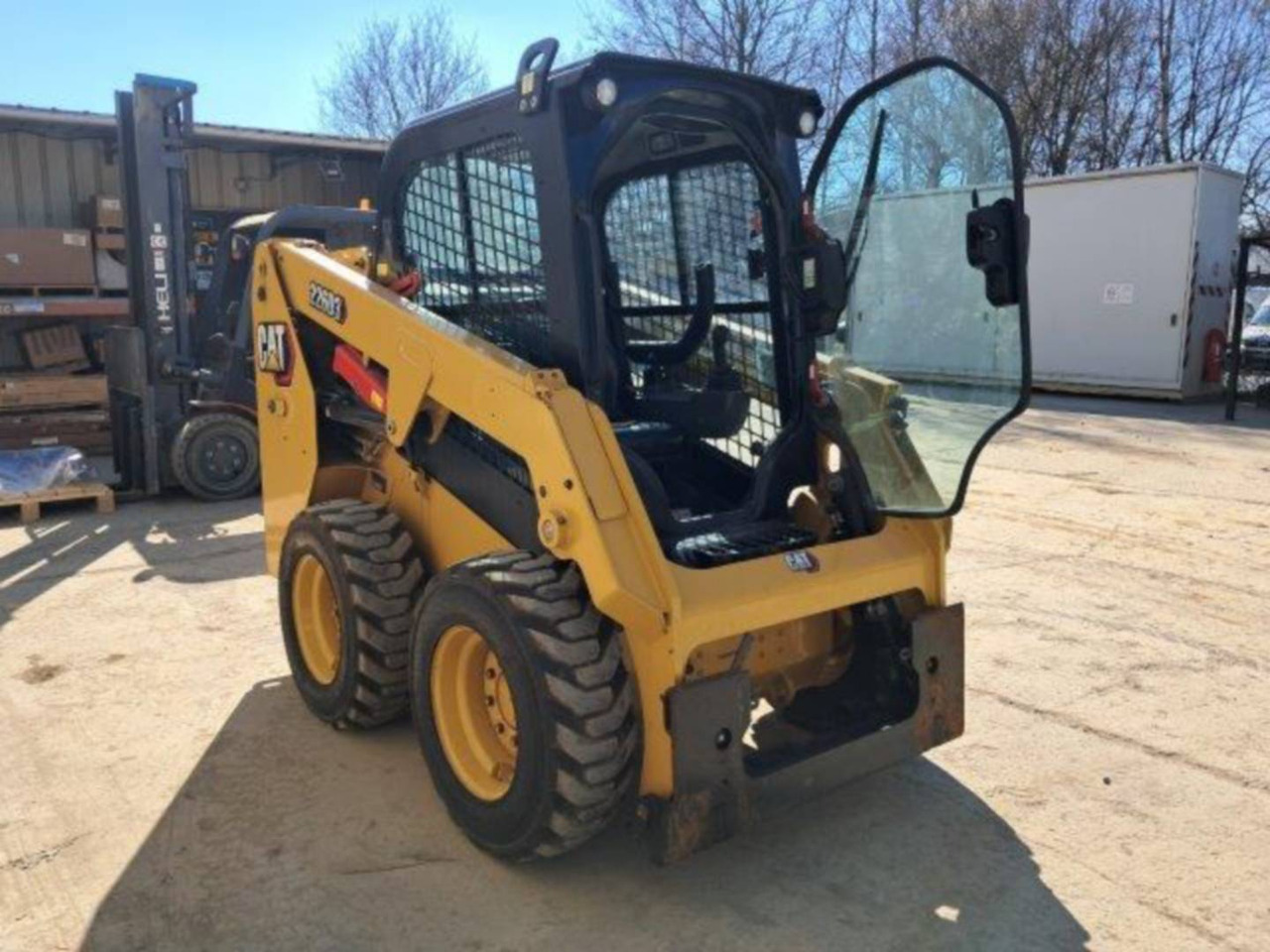 CAT 226D3 - Skid steer: gambar 1 CAT 226D3 - Skid steer: gambar 1
