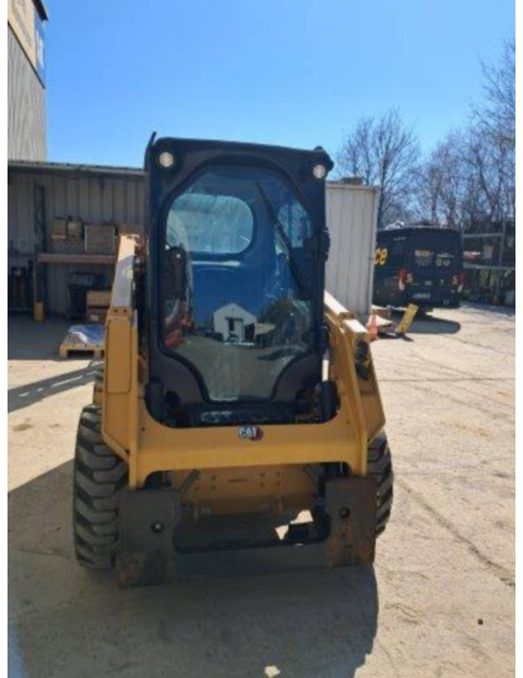 CAT 226D3 - Skid steer: gambar 5 CAT 226D3 - Skid steer: gambar 5