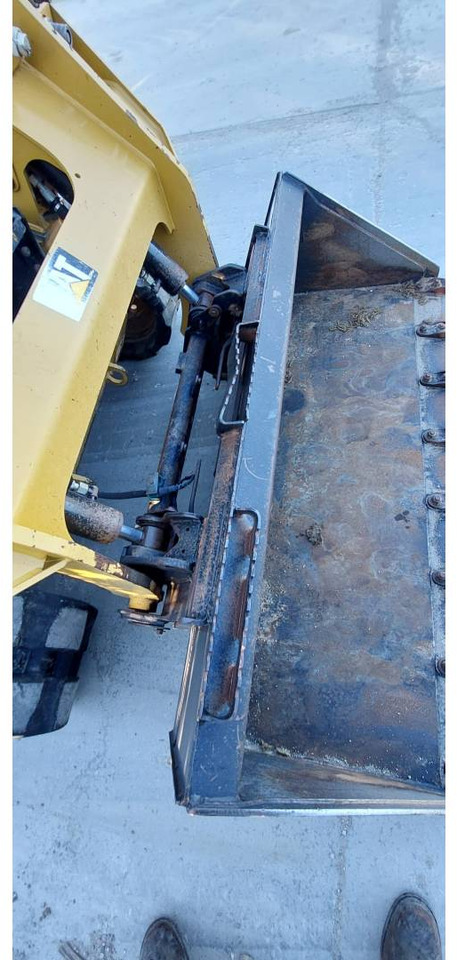Crawler loader CAT 259D: gambar 7