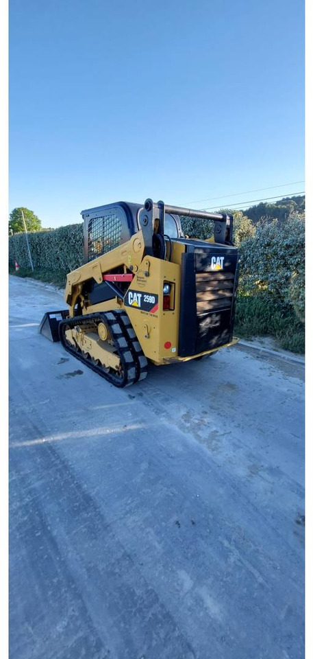 Crawler loader CAT 259D: gambar 12